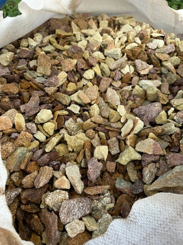 Златолит персиковый декоративная каменная крошка купить в Армавире